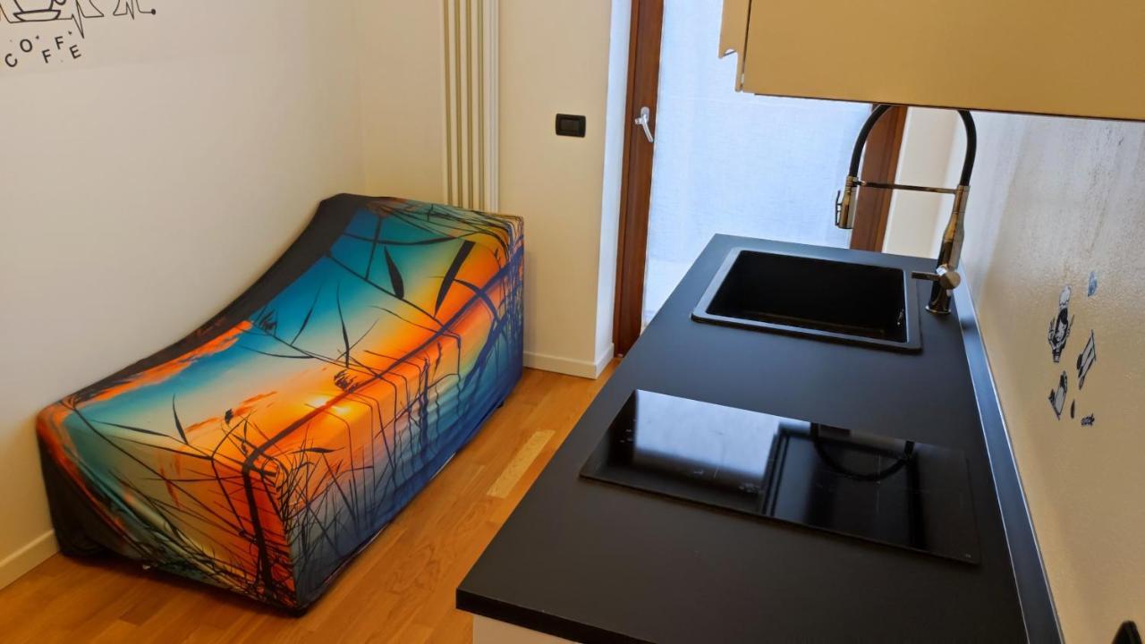 Casa Dolcitalia A Gardaland Con Piscina Apartment Ronchi  Luaran gambar
