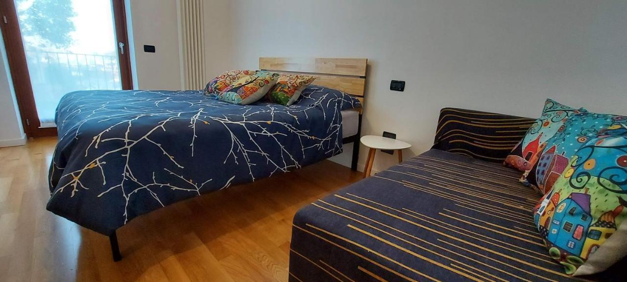 Casa Dolcitalia A Gardaland Con Piscina Apartment Ronchi  Luaran gambar
